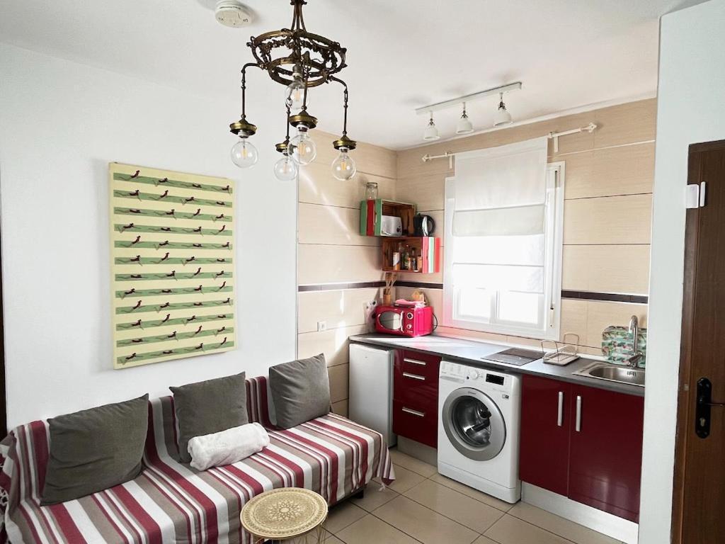 Trozo De Luz Ap Parking & Terraza Apartment โกนิล เด ลาฟรอนเตรา ภายนอก รูปภาพ